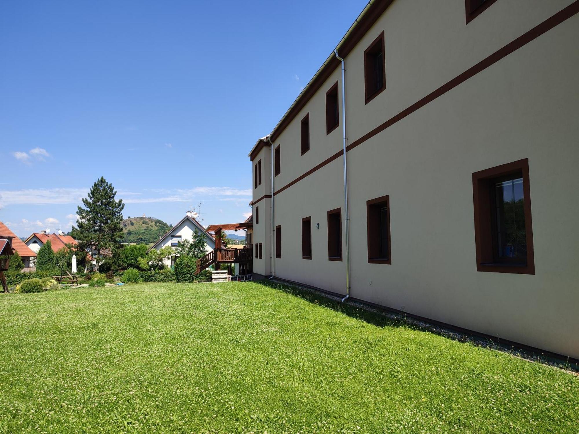 Appartamento Zamecek Cerov Jičín Esterno foto